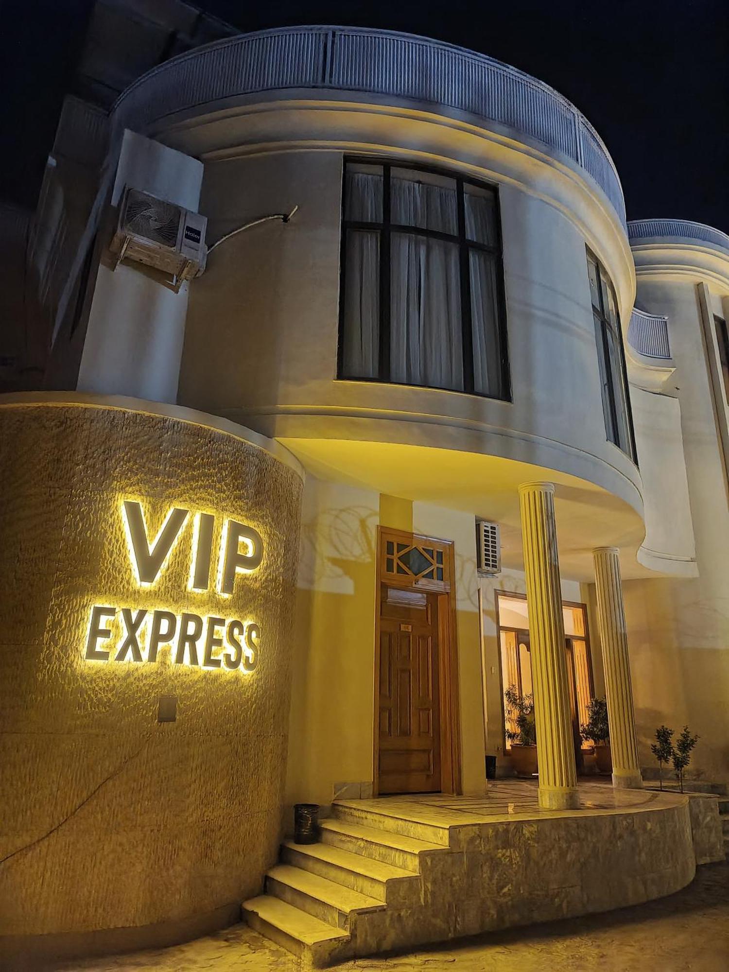 Hotel Vip Express Peshawar Exterior foto